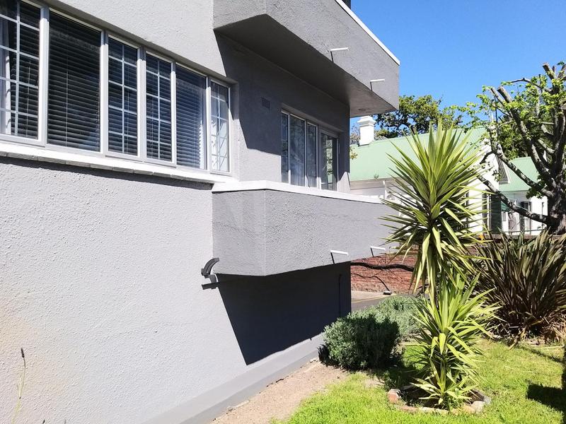 To Let 1 Bedroom Property for Rent in Claremont Western Cape